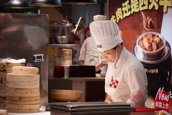 100天贾国龙反思：若再选一次决不硬刚ag真人平台第一游戏西